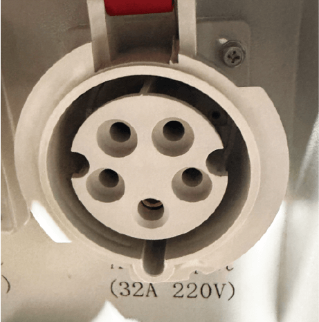 220V 三相交流/32A